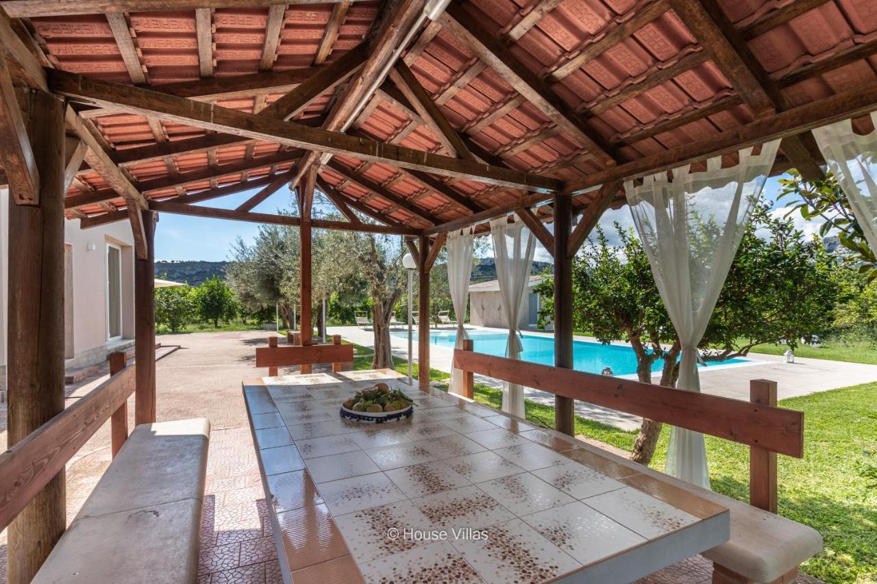 House&Villas - Villa Zagara Bianca Floridia Exterior photo