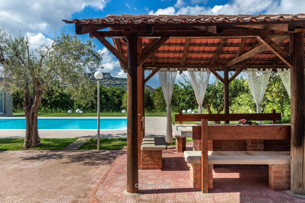 House&Villas - Villa Zagara Bianca Floridia Exterior photo